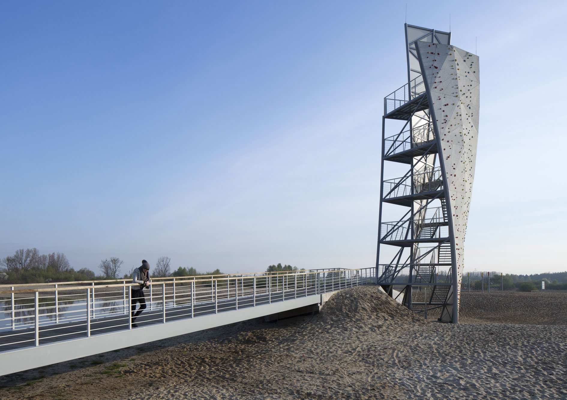 陵水环潟湖驿站：犬摇建筑—御风灯塔